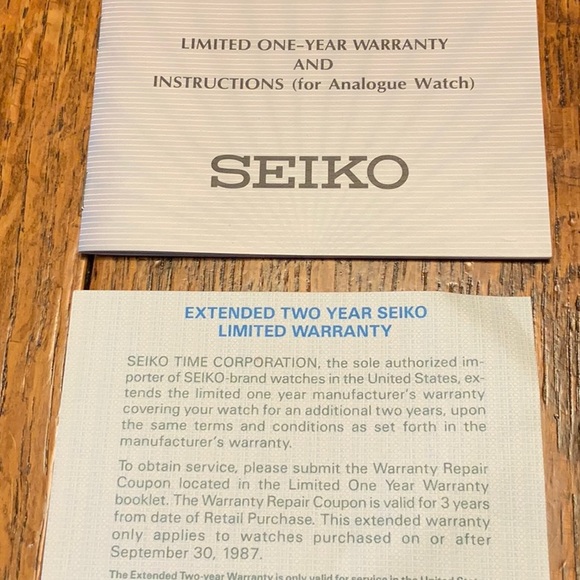 Mickey Mouse 60th Anniversary watch - Picture 11 of 11